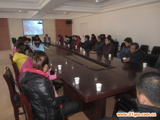 洛南縣倉(cāng)頡偉才幼兒園舉行家長(zhǎng)半日開放活動(dòng)