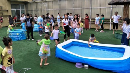 四川成都溫江時代西錦偉才幼兒園 | 六一，用最燦爛的笑容致童年