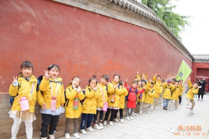 測(cè)量古巷，甘肅天水佳水岸偉才幼兒園社會(huì)實(shí)踐活動(dòng)